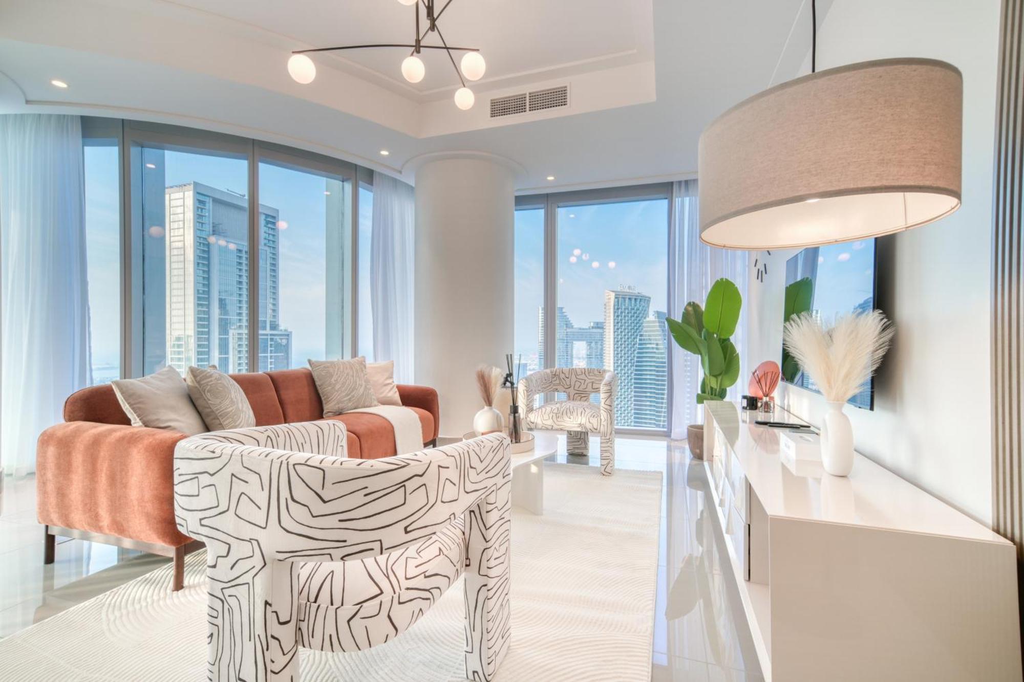 Downtown Luxury - Stunning Burj Khalifa & Sea View - 5 Minutes Walk To Dubai Mall Exterior photo
